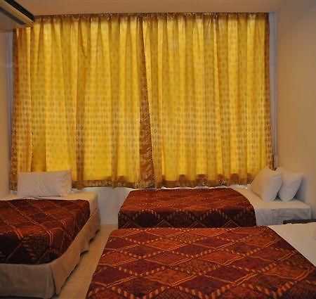 ג'ורג' טאון Old Budget Hotel מראה חיצוני תמונה