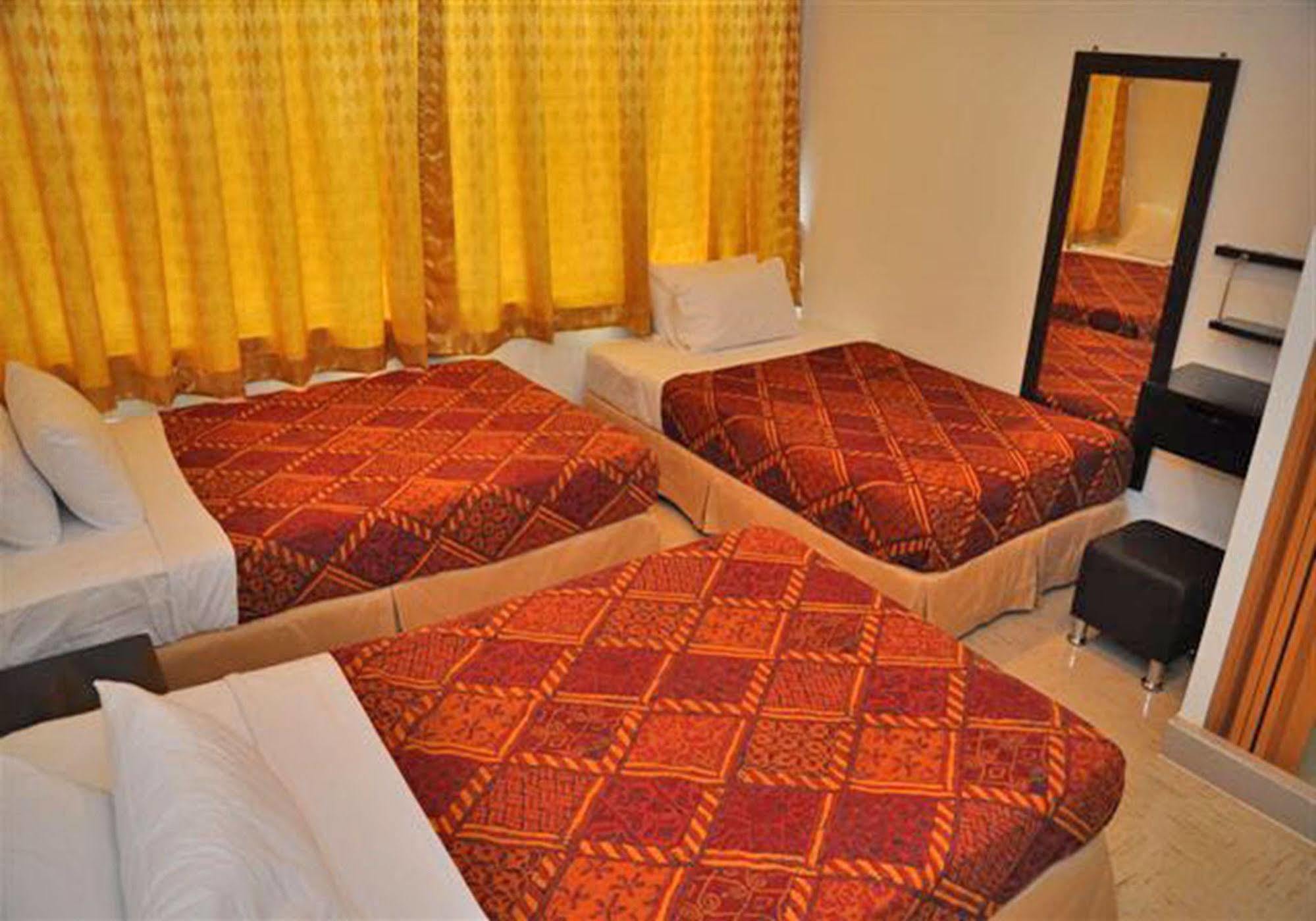 ג'ורג' טאון Old Budget Hotel מראה חיצוני תמונה